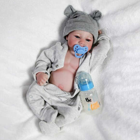 Realistic Reborn Baby Dolls Full Body Vinyl Silicone Newborn Doll Boy Bath Gift - Picture 2 of 7